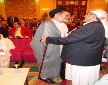 الشيخ صادق مع علي اكبر محتشمي بمؤتمر القدس السادس بالدوحة 12-10-2008